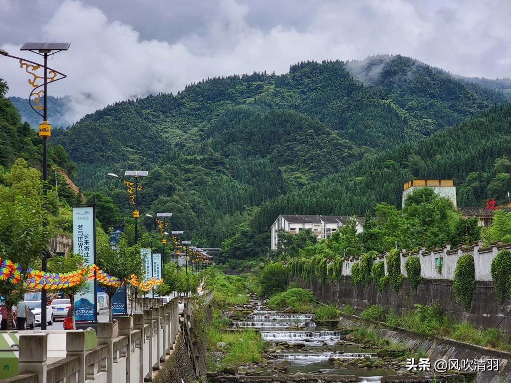 四川省内旅游景点推荐（盘点四川最好玩又值得去的5个景区）-第8张图片