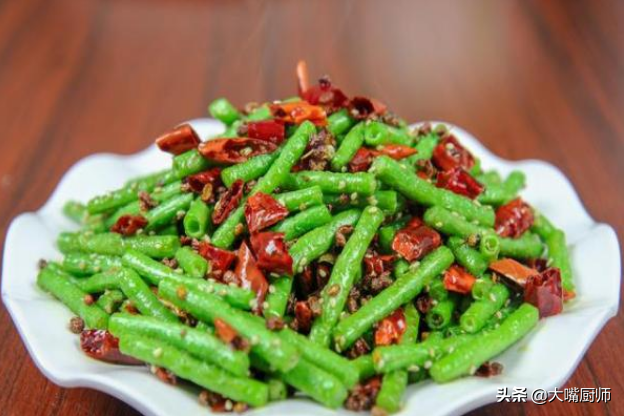 干煸豆角的做法(干煸豆角的做法视频教程)-第1张图片 干煸豆角的做法(干煸豆角的做法视频教程)-第1张图片