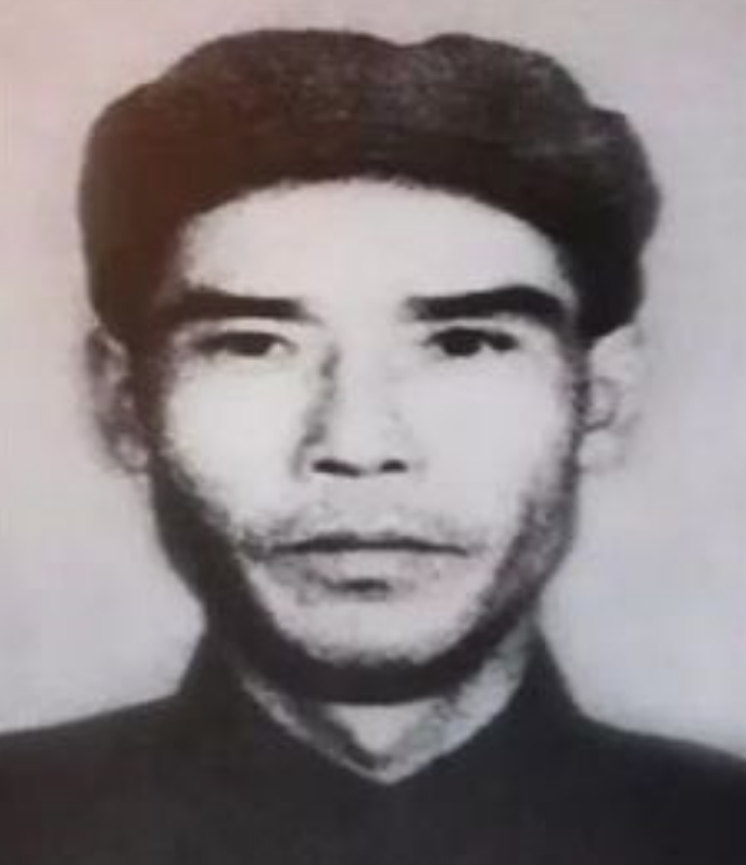 1976年毛主席逝世，李敏手拿守灵名单，提醒道：我有个哥哥还活着-第8张图片