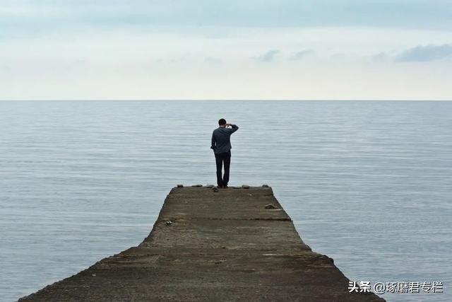 越来越自闭不想接触人（不喜欢跟人交往是自闭症的表现吗）-第1张图片
