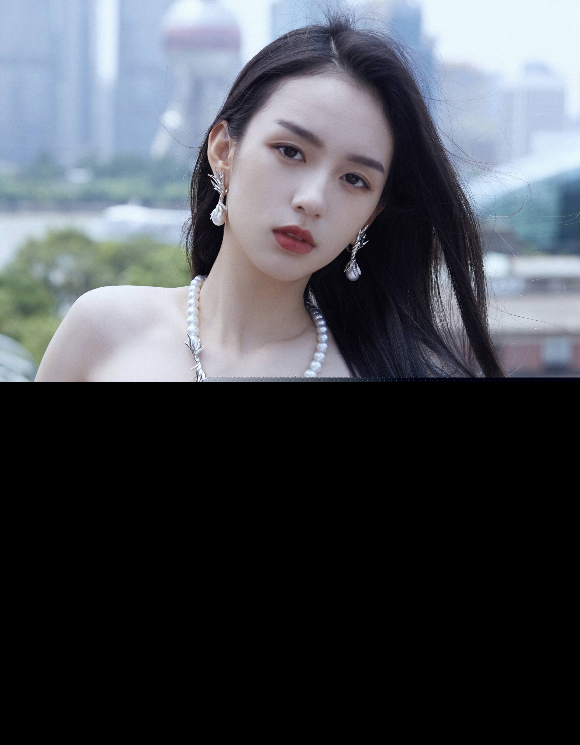 周也张婧仪长得一模一样（周也和张婧仪谁的发展更好一些）-第7张图片