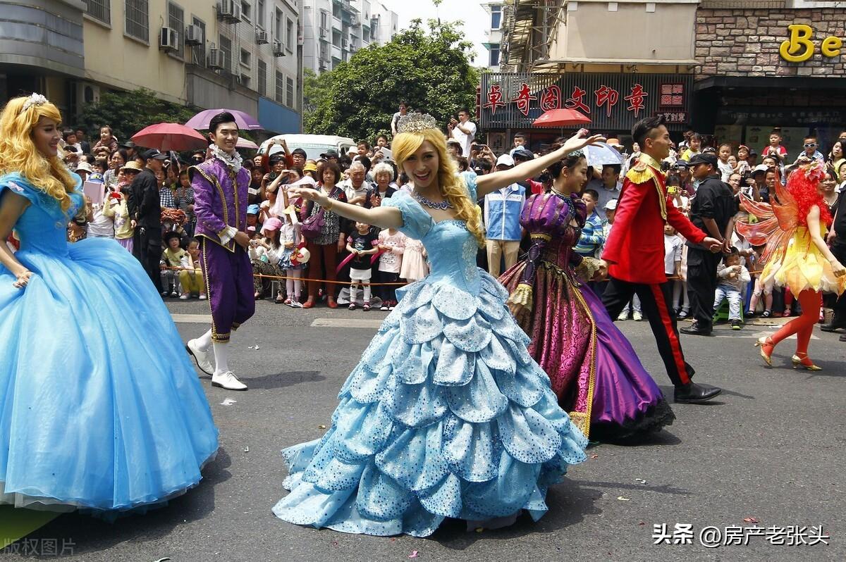 浅谈“夏日祭”映射的二次元蛋糕食戮者们-第2张图片