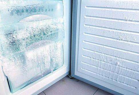 冰箱结冰严重是什么原因（家里冰箱经常结冰是怎么回事）-第2张图片