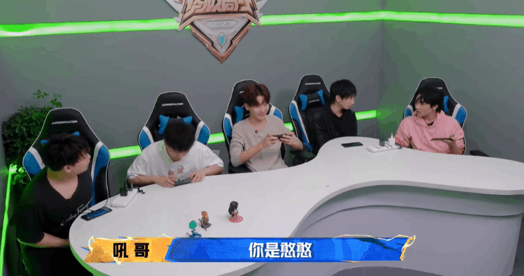 韩涵为什么被称为夹子(你是夹人的那个)-第3张图片 韩涵为什么被称为夹子(你是夹人的那个)-第3张图片