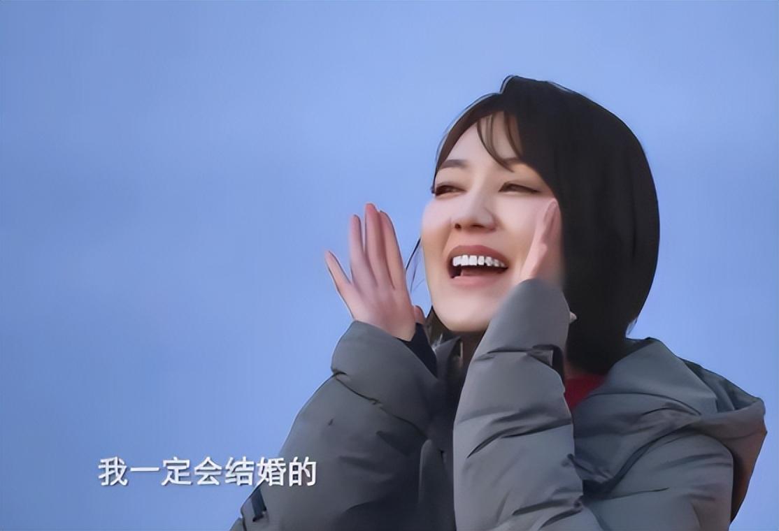 主持人王冠:两次从央视消失,与曹可凡传绯闻,38岁未婚也幸福-第28张图片 主持人王冠:两次从央视消失,与曹可凡传绯闻,38岁未婚也幸福-第28张图片