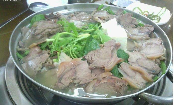 狗肉不能和什么一起吃,狗肉忌什么食物相克-第2张图片 狗肉不能和什么一起吃,狗肉忌什么食物相克-第2张图片
