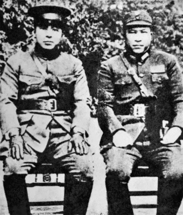 1937年，周恩来在延安遇刺，11名警卫壮烈牺牲，到底谁如此大胆？-第3张图片