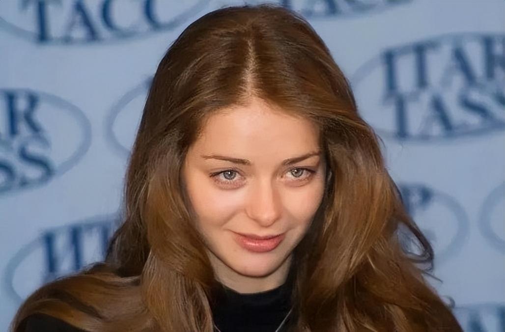 叶卡捷琳娜扮演者是谁（俄罗斯女演员玛丽娜真实相貌太绝了）-第10张图片