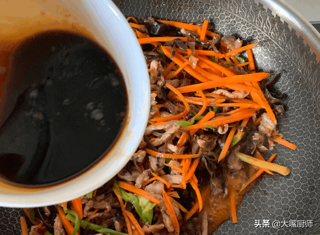 炒肉嫩的做法(怎样才能炒肉嫩)-第7张图片