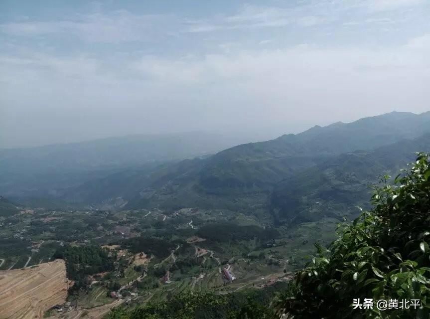 华蓥在哪里(华蓥山在渝北还是广安)-第10张图片 华蓥在哪里(华蓥山在渝北还是广安)-第10张图片