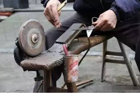 鸡毛鹅毛换糖是什么意思-第7张图片 鸡毛鹅毛换糖是什么意思-第7张图片