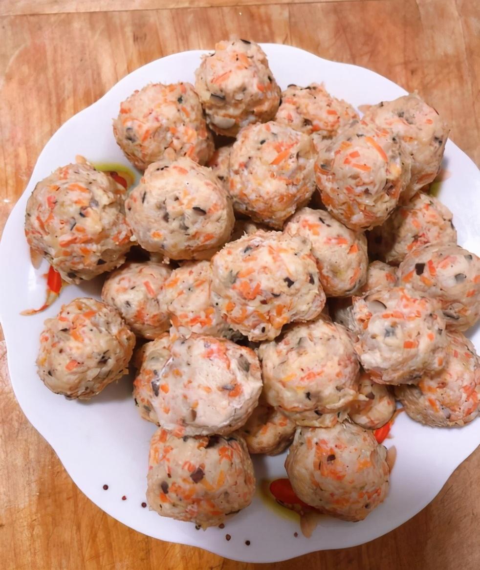 牛肉丸怎么煮才能又滑又嫩-第12张图片 牛肉丸怎么煮才能又滑又嫩-第12张图片