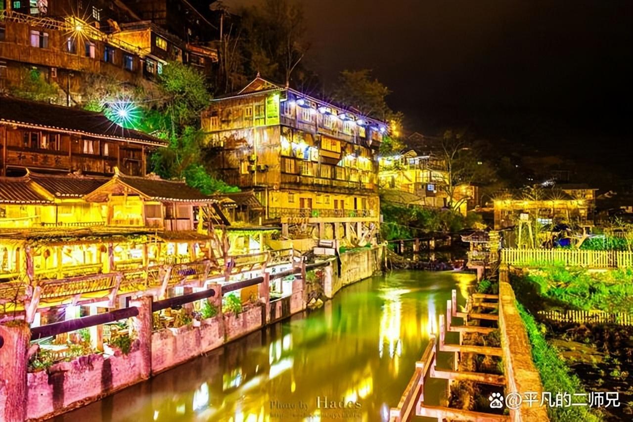 贵阳十大旅游景点推荐(贵阳周边旅游景点大全,一日游)-第3张图片 贵阳十大旅游景点推荐(贵阳周边旅游景点大全,一日游)-第3张图片