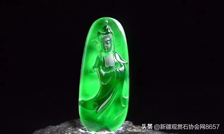 金曜石和彩虹眼黑曜石哪个好（黑曜石应该选金眼还是彩虹眼）-第18张图片