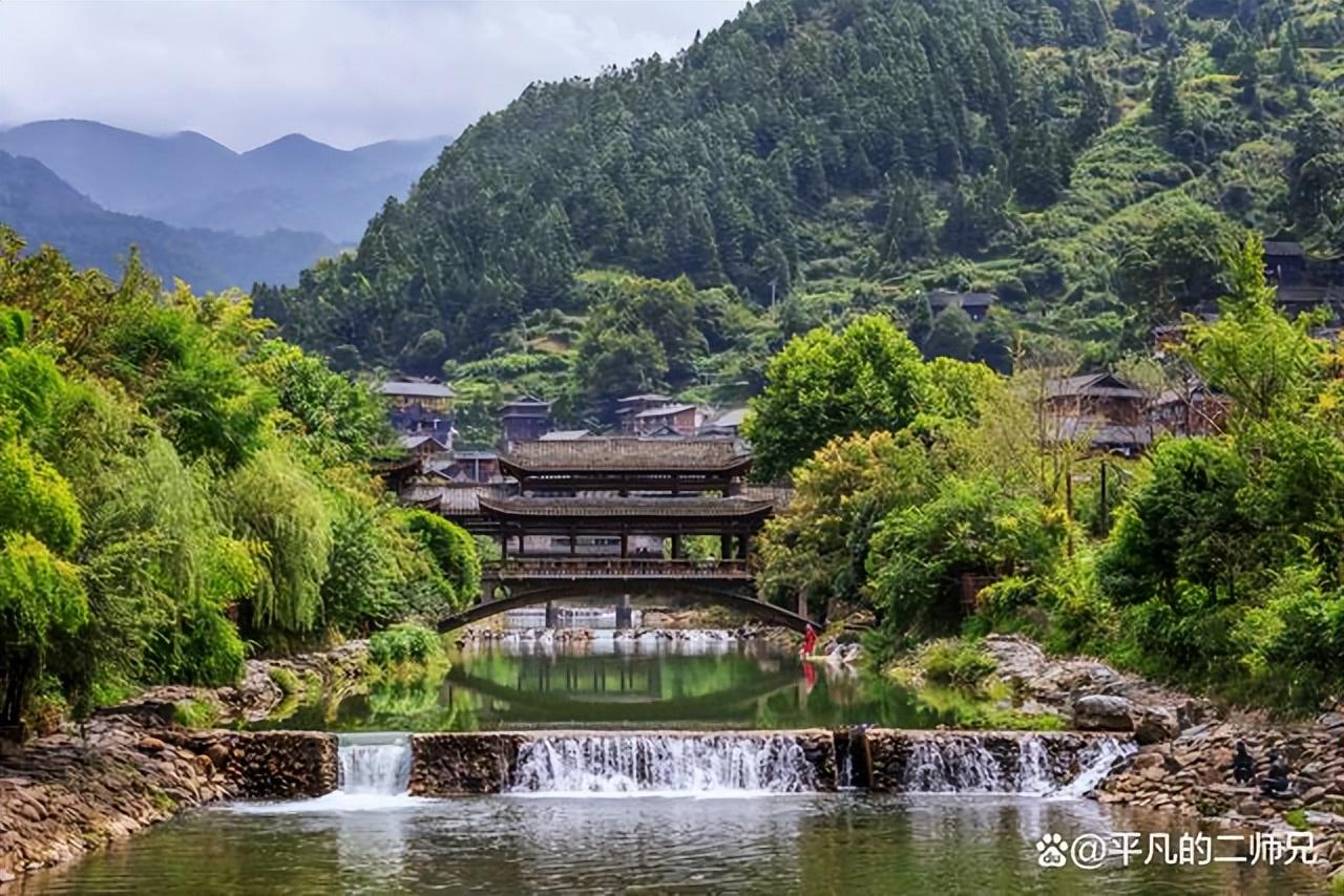 贵阳十大旅游景点推荐(贵阳周边旅游景点大全,一日游)-第2张图片