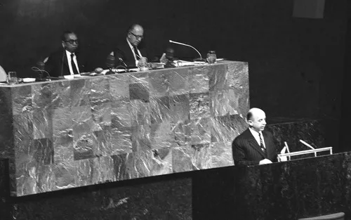 钱嗣杰：见证1971年中国恢复联合国合法席位-第5张图片