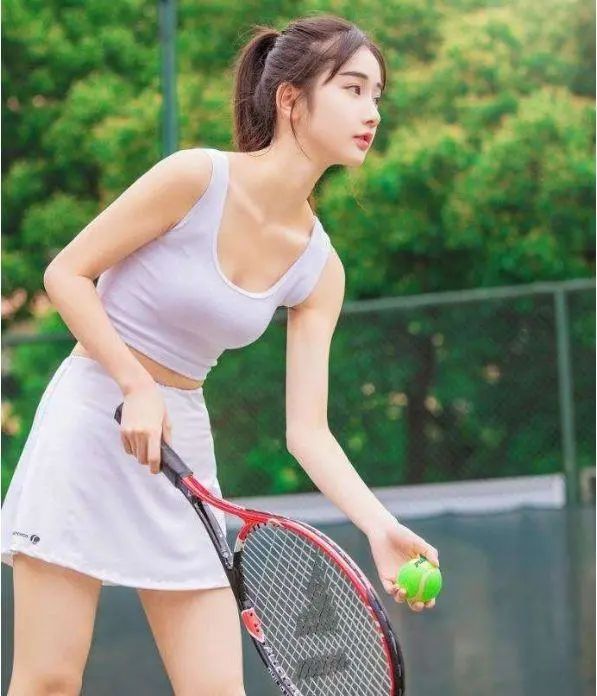 网球为什么要穿小裙子（为什么网球女运动员要穿裙子）-第3张图片