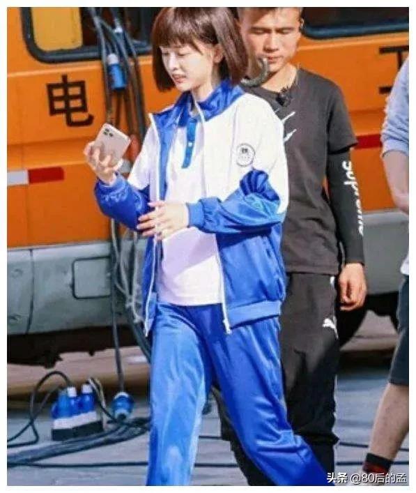 日本初中和高中校服区别(日本现在高中的校服是什么)-第4张图片 日本初中和高中校服区别(日本现在高中的校服是什么)-第4张图片