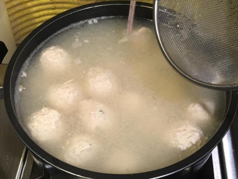牛肉丸怎么煮才能又滑又嫩-第11张图片 牛肉丸怎么煮才能又滑又嫩-第11张图片