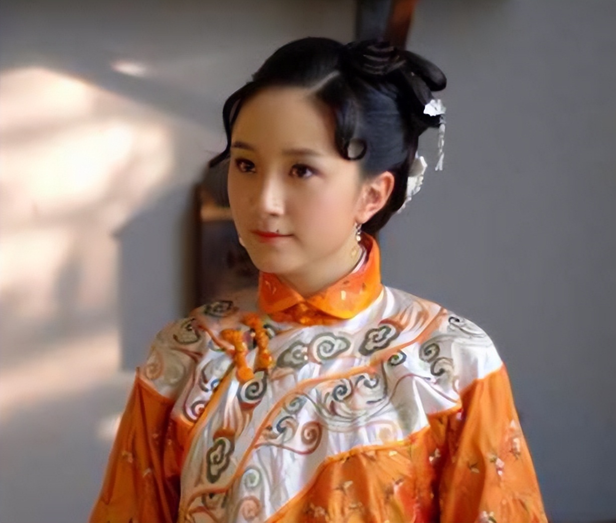 李倩个人资料简介(被点了美人痣)-第15张图片 李倩个人资料简介(被点了美人痣)-第15张图片
