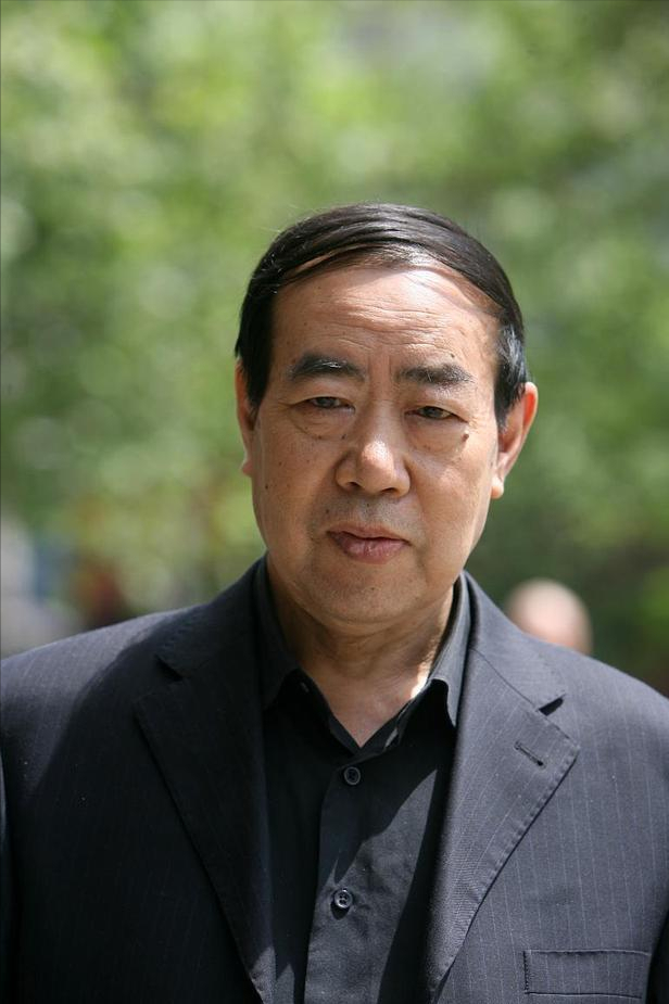贾平凹的凹为什么读wa(贾平凹的凹为什么读wa,平和凹相对)-第2张图片 贾平凹的凹为什么读wa(贾平凹的凹为什么读wa,平和凹相对)-第2张图片