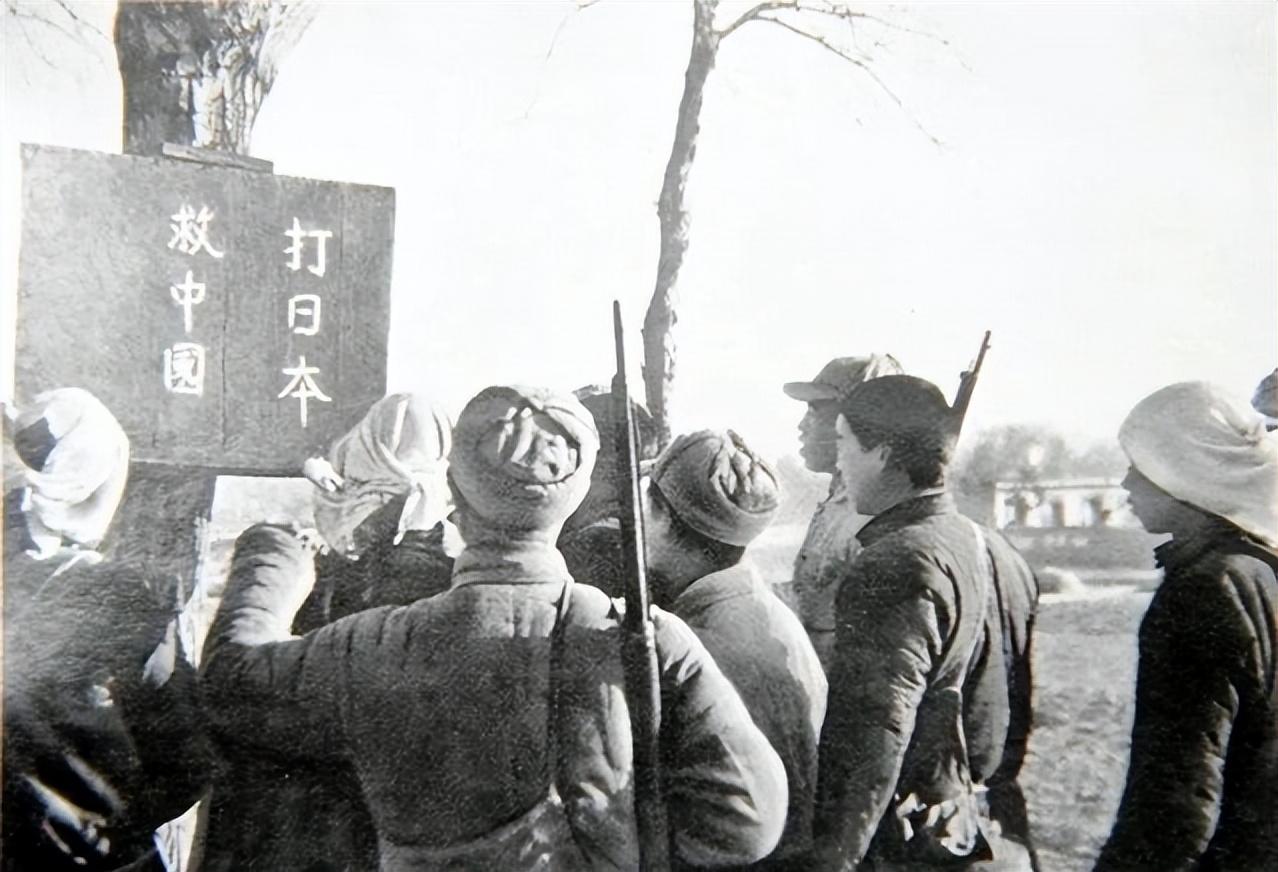50年肖华刚调到北京,路边瞥见香烟小贩:这不是杀害黄骅的凶手吗-第17张图片 50年肖华刚调到北京,路边瞥见香烟小贩:这不是杀害黄骅的凶手吗-第17张图片