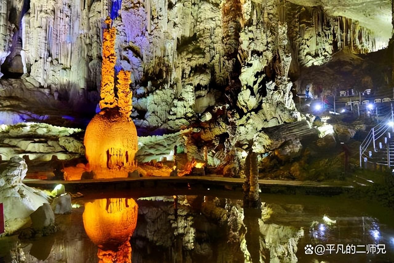 贵阳十大旅游景点推荐(贵阳周边旅游景点大全,一日游)-第11张图片 贵阳十大旅游景点推荐(贵阳周边旅游景点大全,一日游)-第11张图片