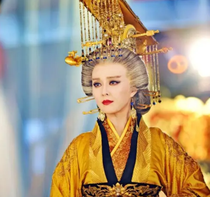武则天活了多少岁(武则天的死因,太残忍了)-第1张图片 武则天活了多少岁(武则天的死因,太残忍了)-第1张图片
