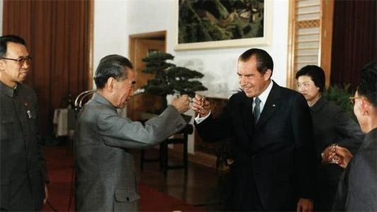 美国总统尼克松访华是哪一年（1971年中美建交尼克松访华发表了什么）-第15张图片