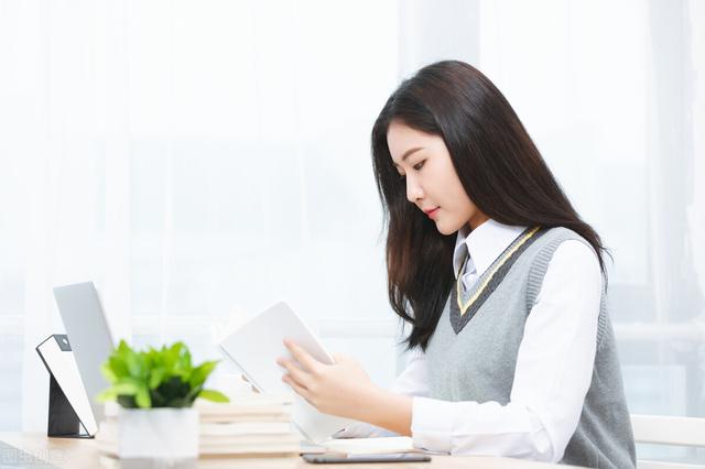 女性成熟的标志与表现（一个成熟的女人是什么样子）-第2张图片