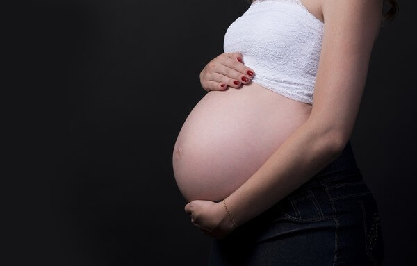 孕晚期不能吃的食物及注意事項-第1张图片