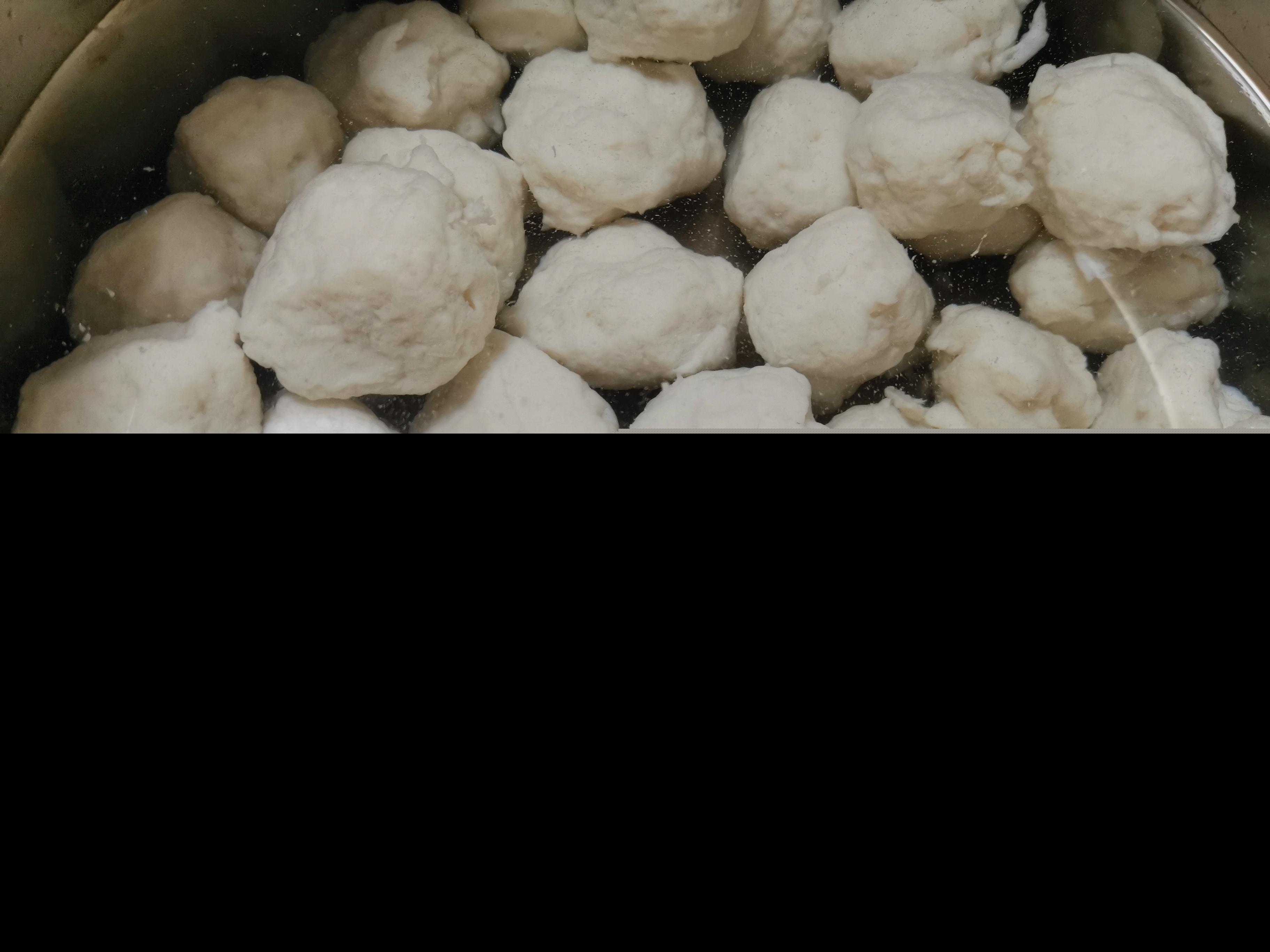 一斤鱼肉放多少淀粉做鱼丸（500克鱼肉搭配多少淀粉）-第6张图片