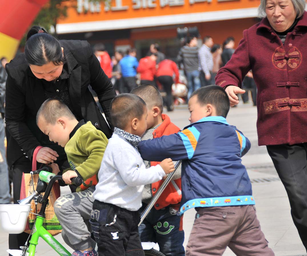 3岁孩子脾气暴躁易怒怎么办（父母要怎么正确引导孩子）-第5张图片