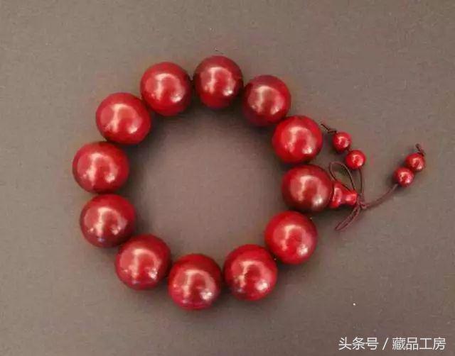 小叶紫檀佛珠怎么保养(檀木佛珠怎么保养)-第3张图片
