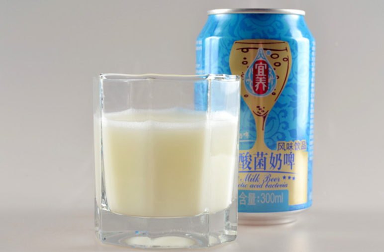 新疆奶啤是什么饮料做的（奶啤喝起来口感到底是奶还是啤酒）-第6张图片