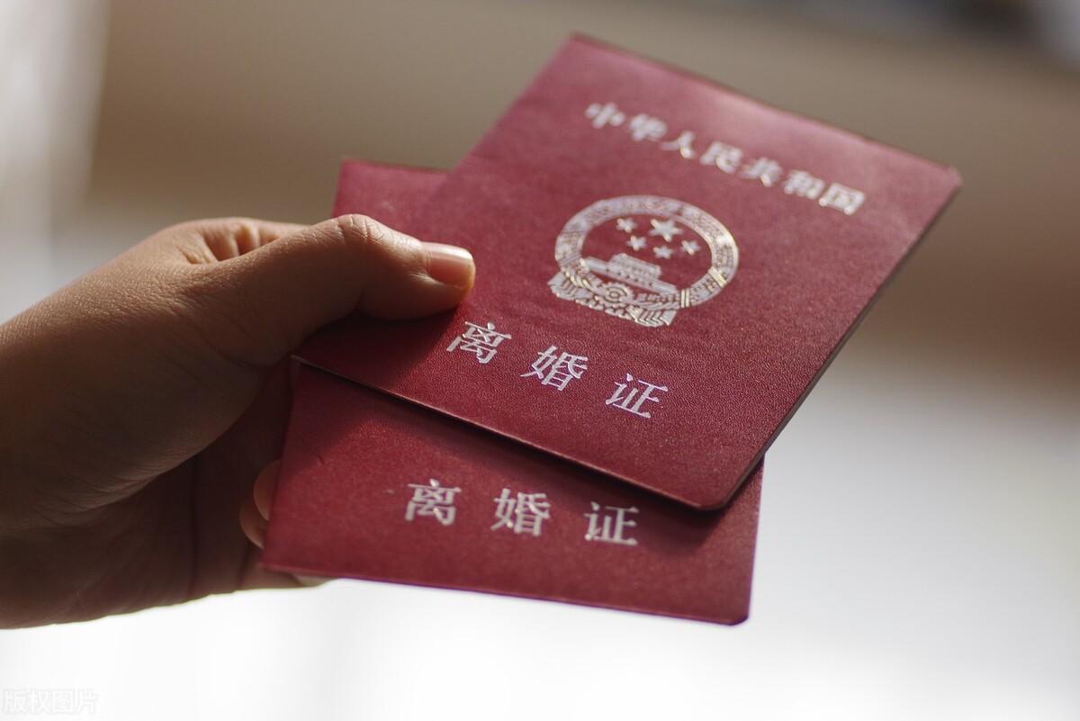 军婚可以离婚吗?不允许离婚的六种情况有五个条件-第1张图片 军婚可以离婚吗?不允许离婚的六种情况有五个条件-第1张图片