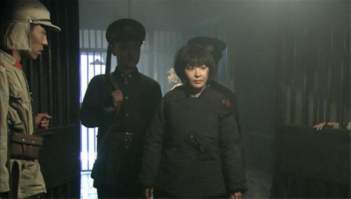 被施以酷刑的女将军（面对酷刑宁死不屈的女英雄赵一曼女士）-第6张图片
