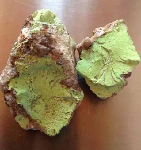 绿松石的颜色等级（绿松石分类与等级标准）-第14张图片