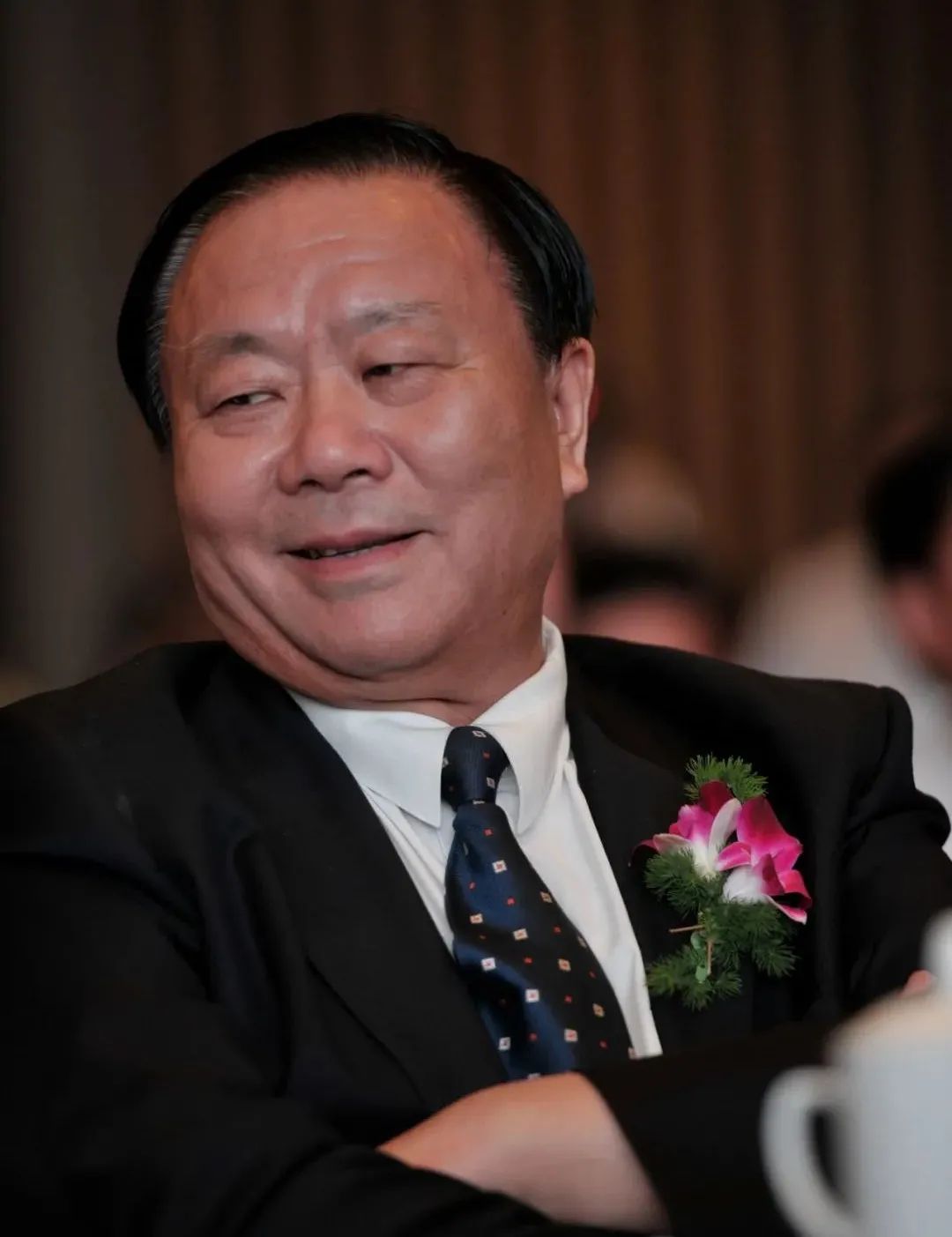 江苏首富严介和:坐拥3000个工业园,年入6738亿,他是如何做到的-第10张图片 江苏首富严介和:坐拥3000个工业园,年入6738亿,他是如何做到的-第10张图片