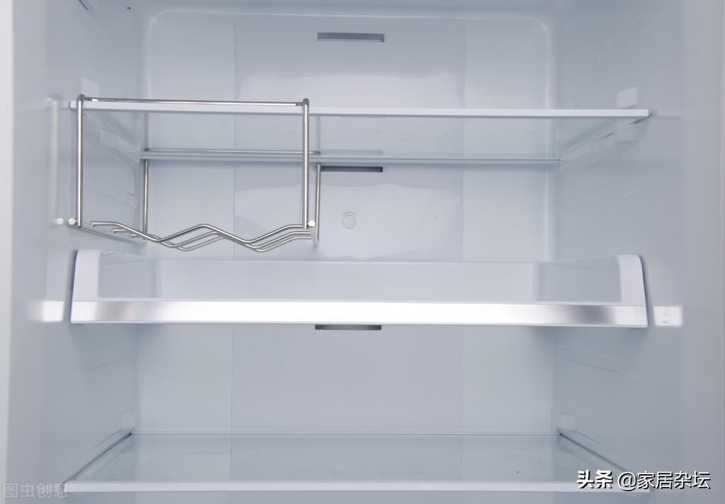 冰箱排水孔堵塞怎么清理（冰箱排水孔堵塞的疏通方法）-第5张图片