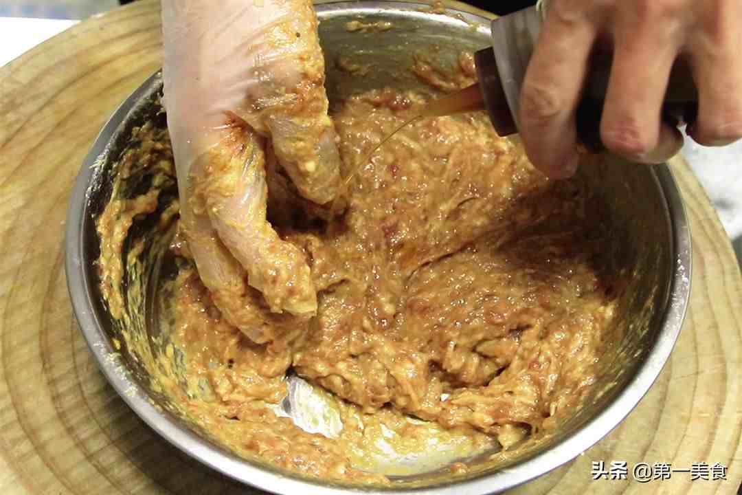 饺子馅怎么调才好吃（饭店不外传的调馅配方）-第10张图片