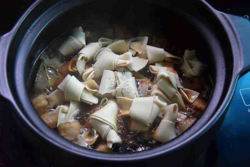 豆腐皮怎么做好吃（豆皮的家常做法）-第35张图片