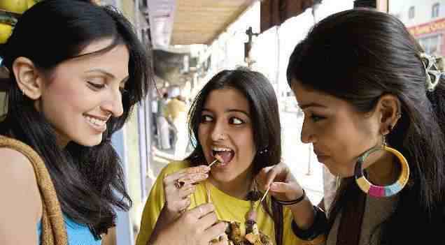 印度人为什么用手抓饭吃（印度人为何不选择使用筷子餐具）-第5张图片