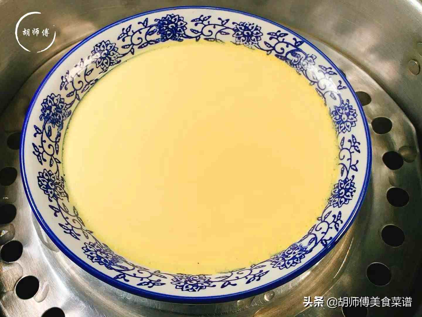 如何蒸鸡蛋羹（蒸鸡蛋时，有人放冷水有人放热水）-第5张图片