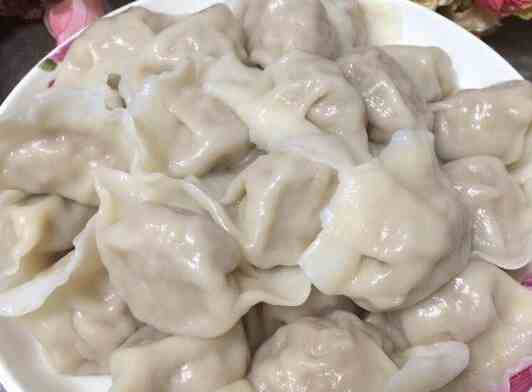 饺子皮怎么做（最全的饺子皮制作诀窍）-第1张图片