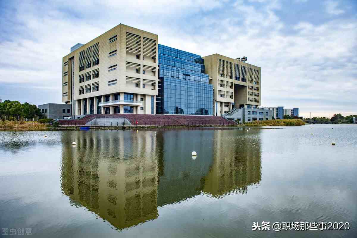 上海海事大学怎么样（上海海事大学排名前十的专业有哪些呢）-第3张图片