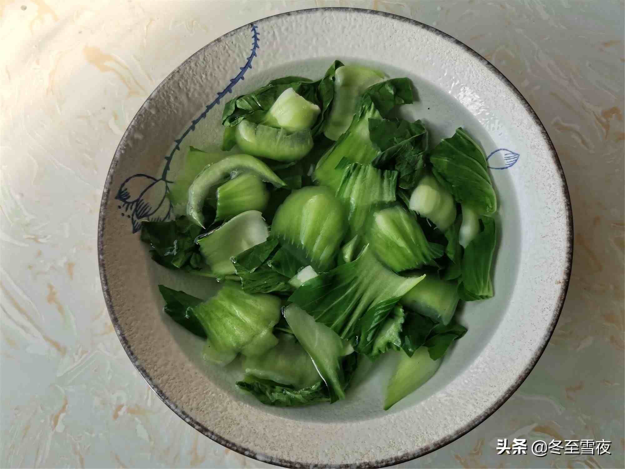 香菇油菜怎么做（油菜和香菇天生是一对）-第7张图片