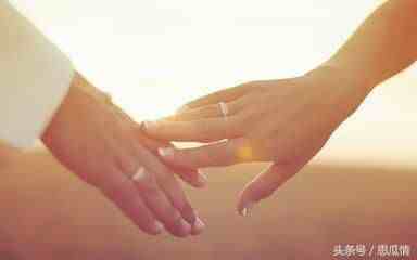 怎么哄老婆开心（教你几招哄老婆开心的奇葩招式！）-第3张图片