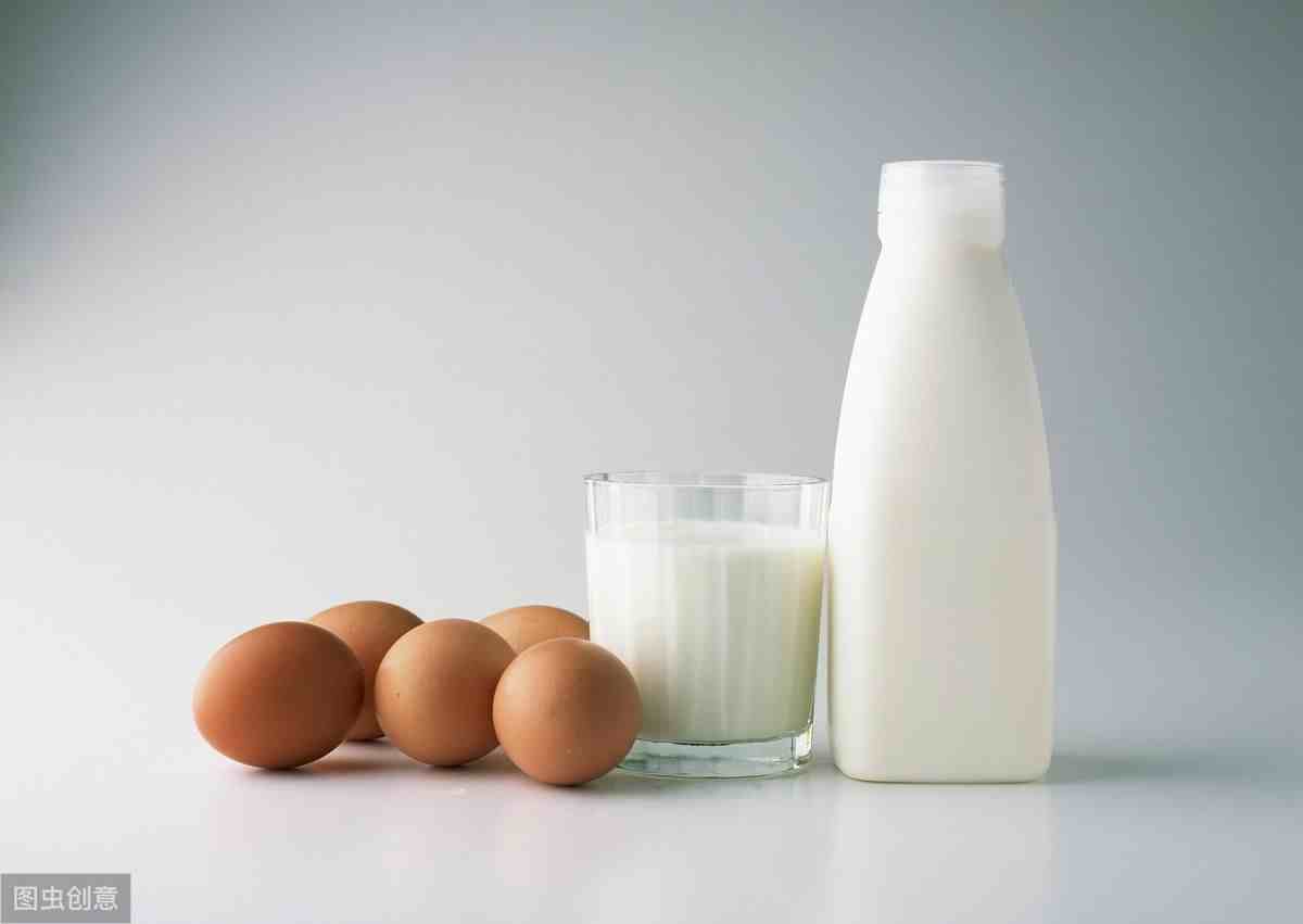 牛奶和鸡蛋能一起吃吗（牛奶和鸡蛋到底能不能同时吃）-第1张图片