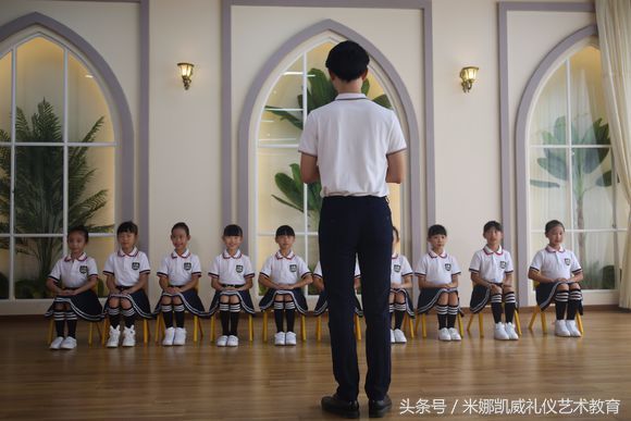 学校礼仪（不可不知的学校礼仪知识，你知道多少？）-第1张图片